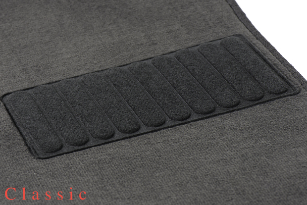 Коврики текстильные "Классик" для Audi SQ5 (suv / FY) 2016 - Н.В., темно-серые, 4шт.