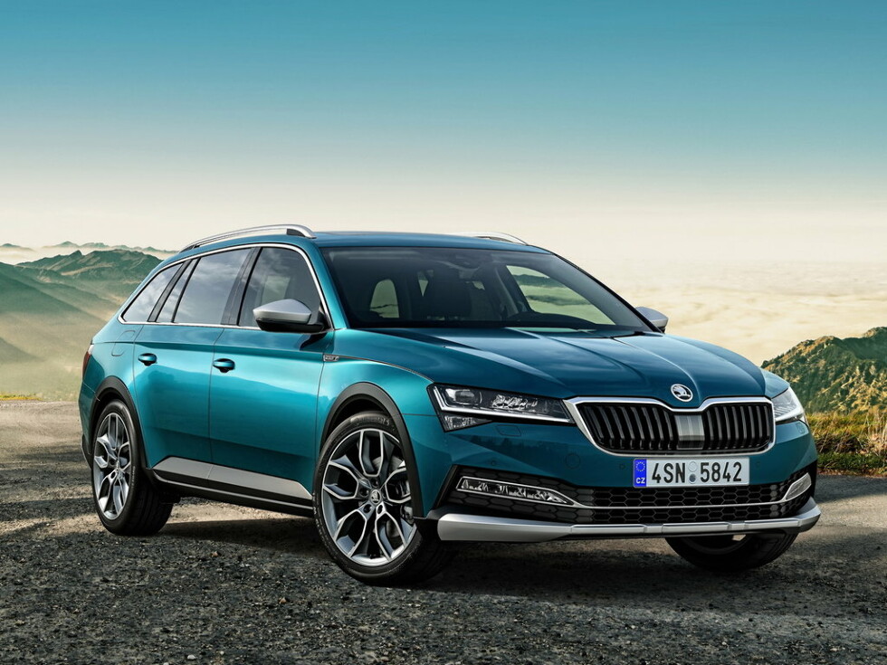 Коврики текстильные "Комфорт" для Skoda Superb III (универсал / 3V5) 2019 - Н.В., черные, 5шт.