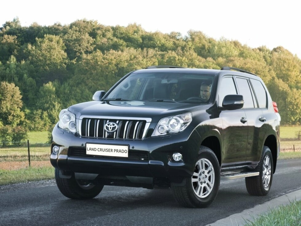 Коврики текстильные "Классик" для Toyota Land Cruiser Prado (suv / J150) 2009 - 2013, черные, 1шт.